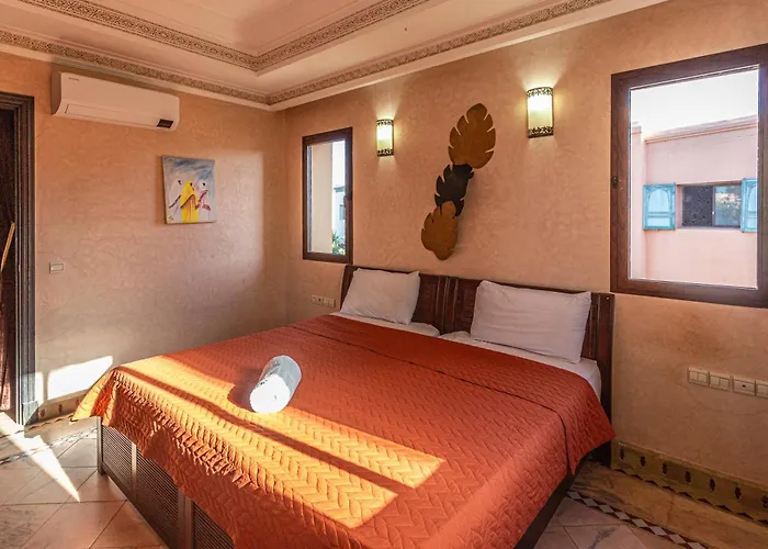 Villa Dahlia